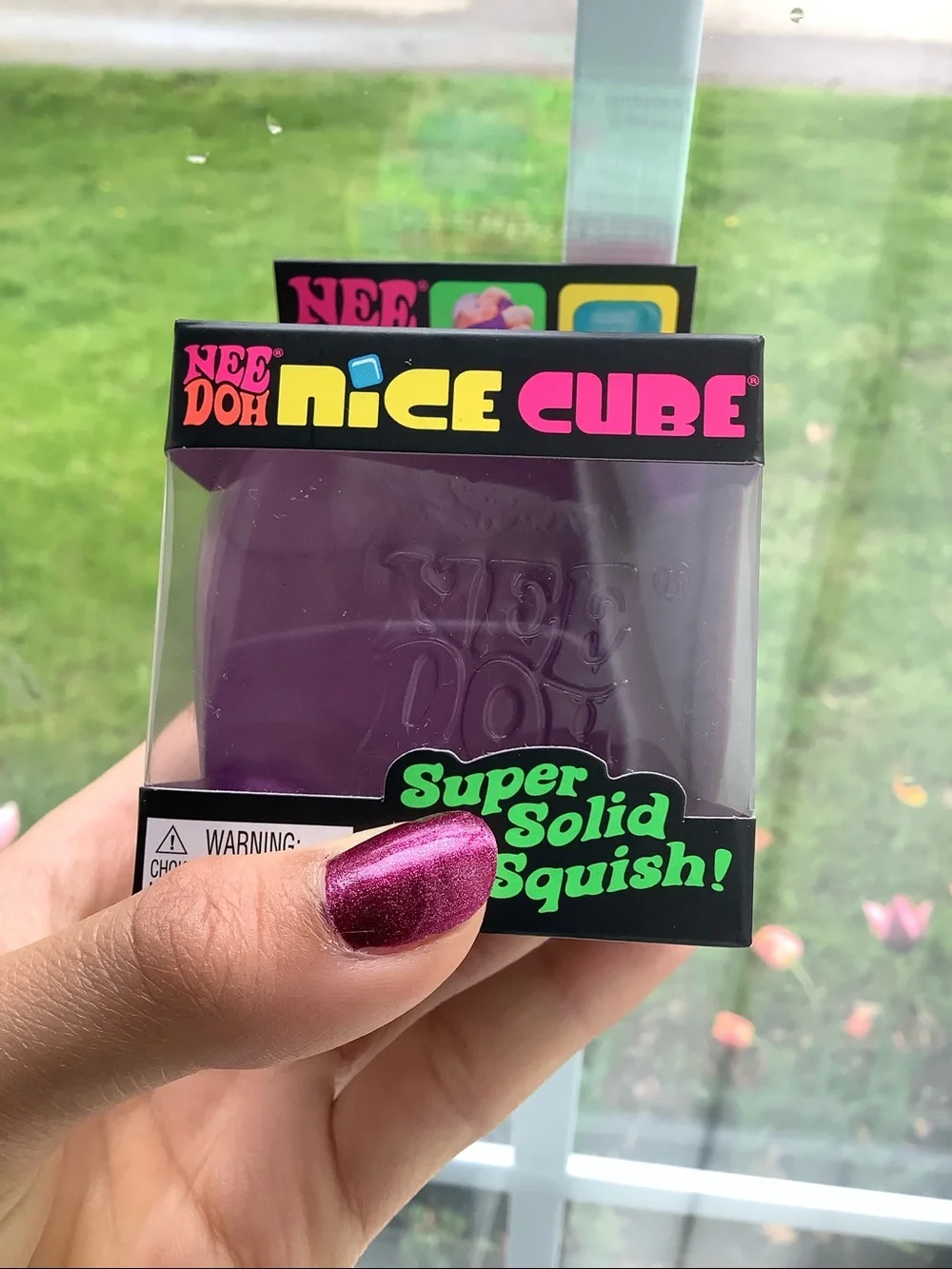 NeeDoh Nice Cube Super Solid Squish Purple - Picture 3 of 6